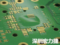 散熱差可能導(dǎo)致PCB阻焊層的剝離。