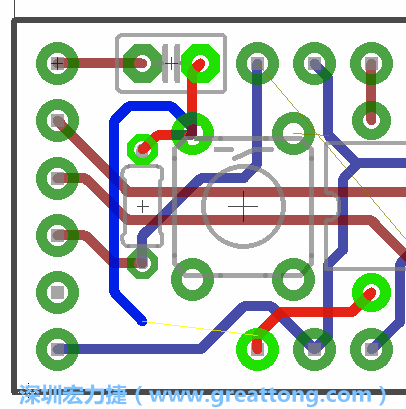 要在電路板正面進(jìn)行+5V信號線連結(jié)和其他連結(jié)點的布線工作是非常容易的，而重置信號線（信號線用來連結(jié)電路板正面左邊的重置開關(guān)）需要經(jīng)過一個可以通過電路板正反兩面的電路通道，這個通道是一個可以讓電路板正反兩面線路連接的一個小孔。